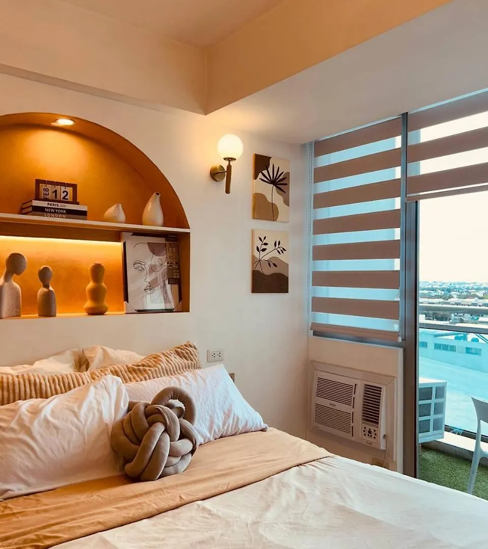 Курортный комплекс Scandi Suites Azure Urban Residence, City Sunset View Манила