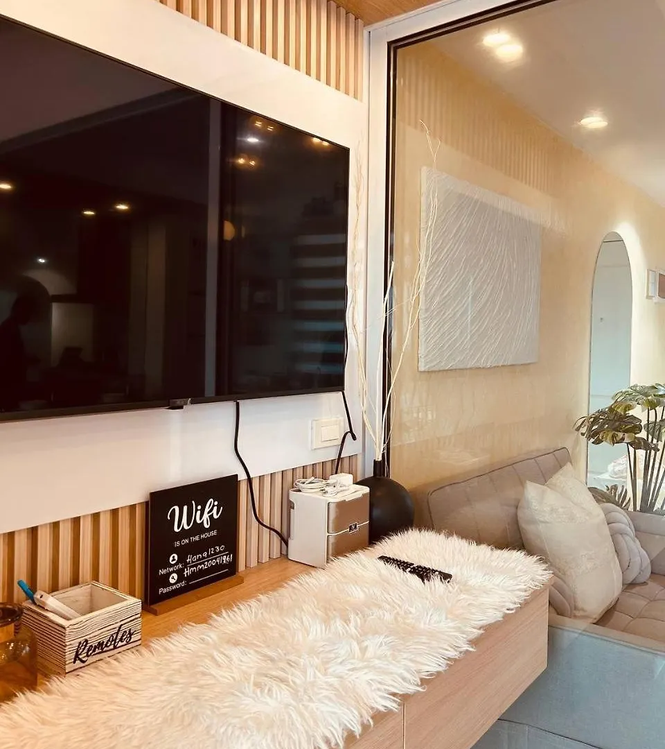 Scandi Suites Azure Urban Residence, City Sunset View Manila Resort